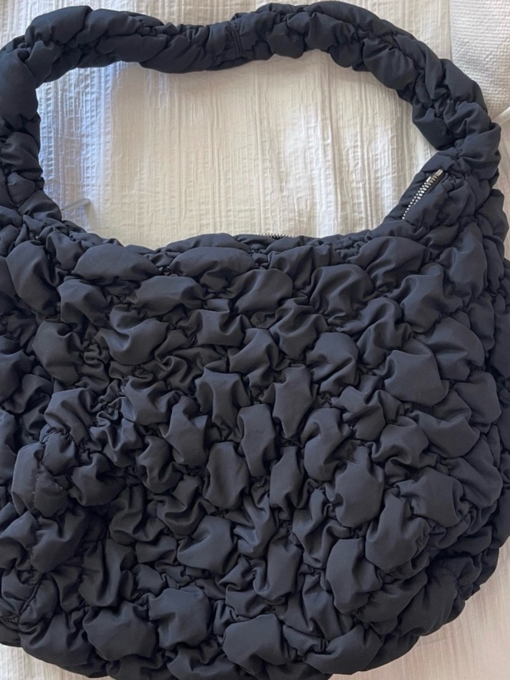 Aritzia Babaton Quilted Puffer Shoulder Bag – Black – Soft Cloud Design NWT